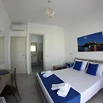 Cilentosia Oda ve Kahvaltı 4*