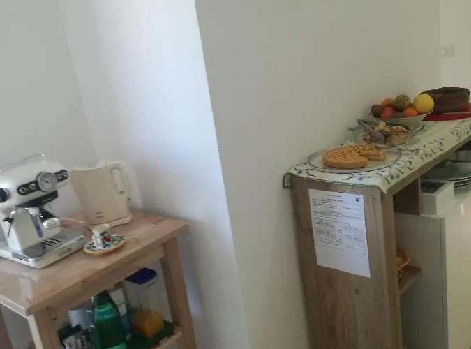 Nocleg ze śniadaniem Cilentosia 4*